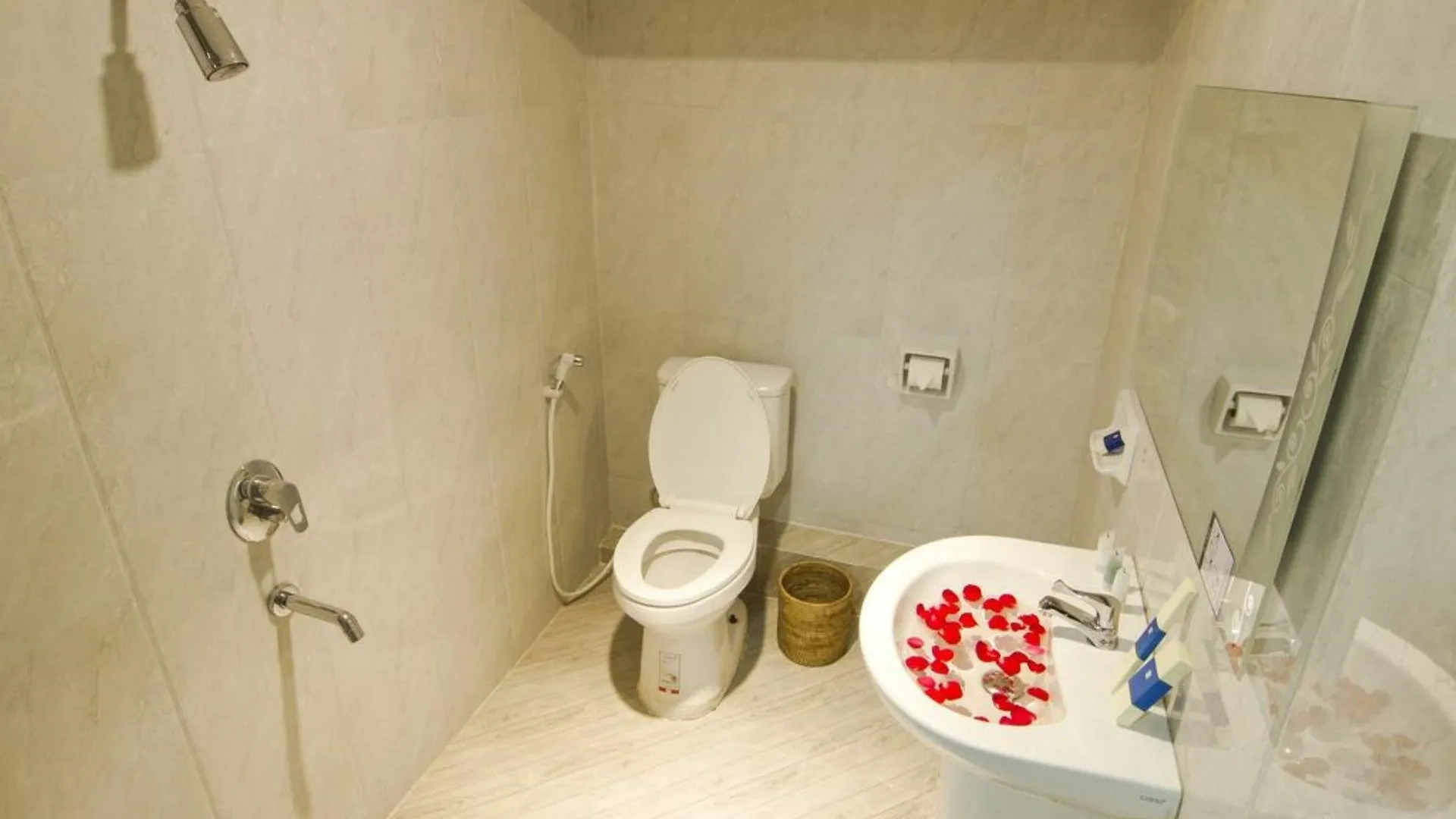 יאנגון Shwe Htee Guest House